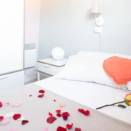 Hostnfly - Superb Bright Apt And Design Paris